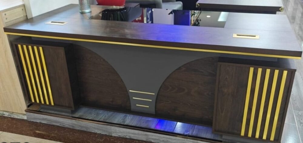 MIOT-15 Office Table - Size 1.6m