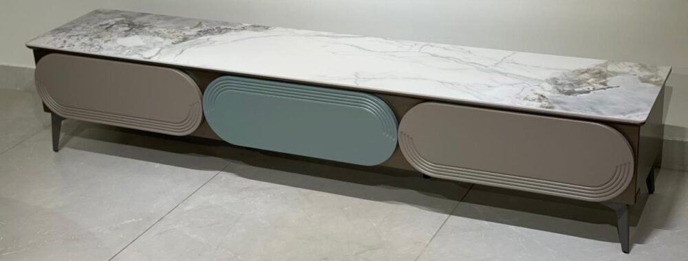 MITV-46 - LCD TV Cabinet/Runner - Size : 79" X 16"